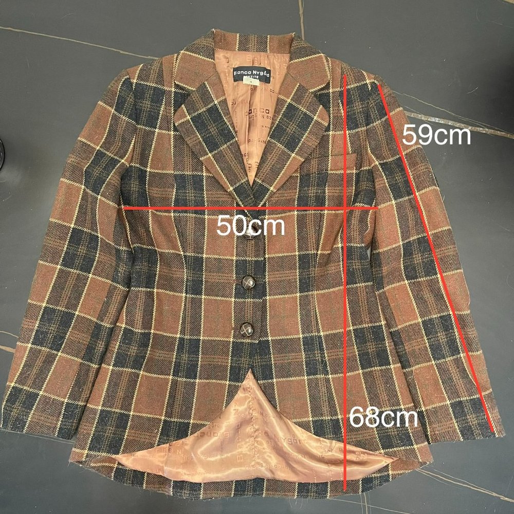 ❌️SOLD❌️- Checkered jacket - Picture 6 of 6